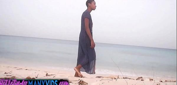  Nahomy pissing on the beach in public